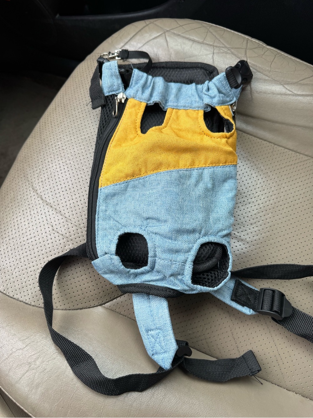 Small Pet Front-Facing Carrier Harness - Yellow and Light Blue
